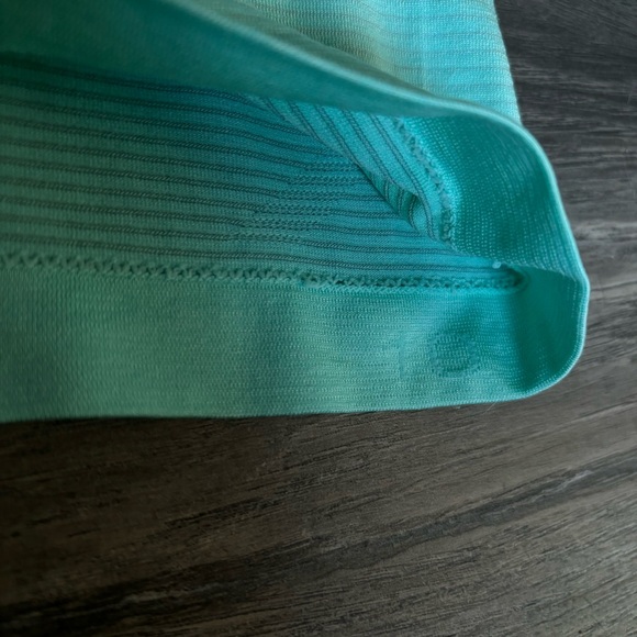 Lululemon Swiftly Tech Racerback 2.0 *Race Length Wild Mint Size 10 - Picture 6 of 6